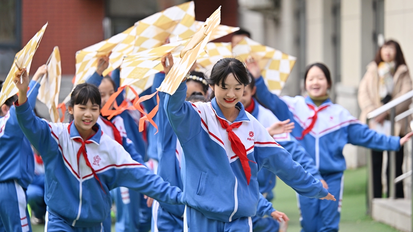 成为了一个